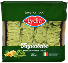 Green tagliatelle